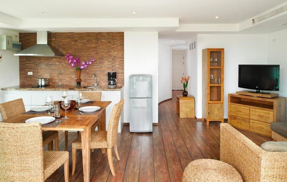 Shanaya Residence Ocean View Kata Экстерьер фото